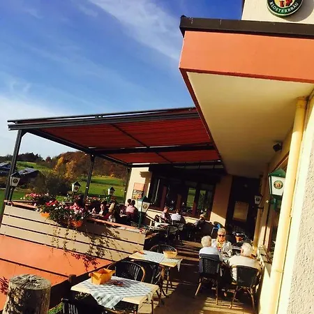 Hengstetter Hof Hotel *